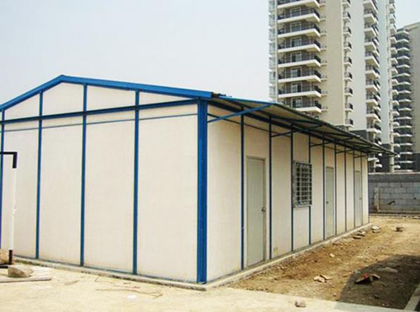 用彩鋼板搭建活動板房有什么優(yōu)勢？